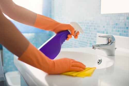 Professional communal area cleaning in a residential lobby